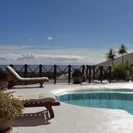 Papaz - Cosy Spacious Sea View Pool