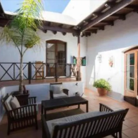 Sleeps 8 With Pool And Hot Tub