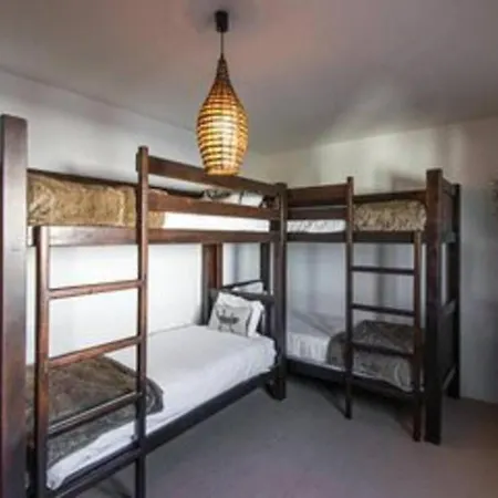 Sleeps 8 With Pool And Hot Tub *