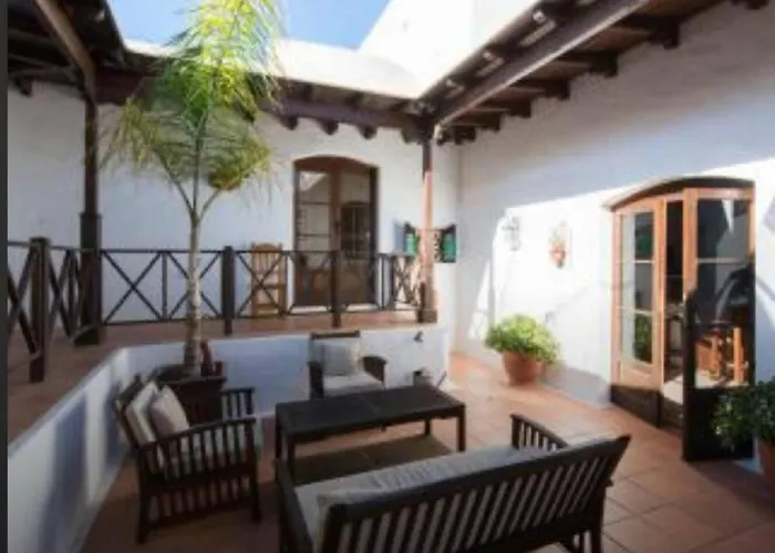 Sleeps 8 With Pool And Hot Tub